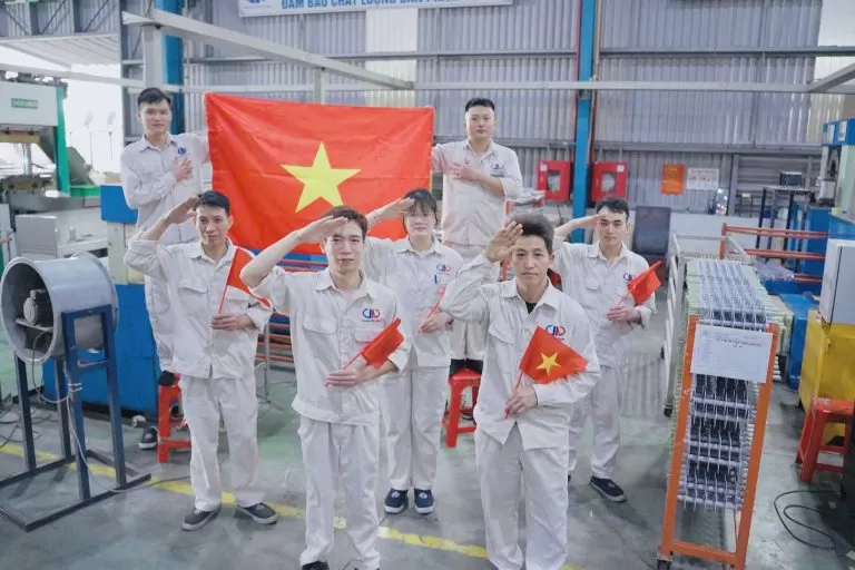 Chào mừng kỷ niệm 51 năm ngày giải phóng Miền Nam, thống nhất Đất nước.